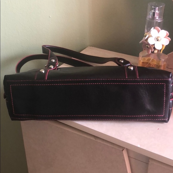 Nine West K initial bag - Picture 4 of 7